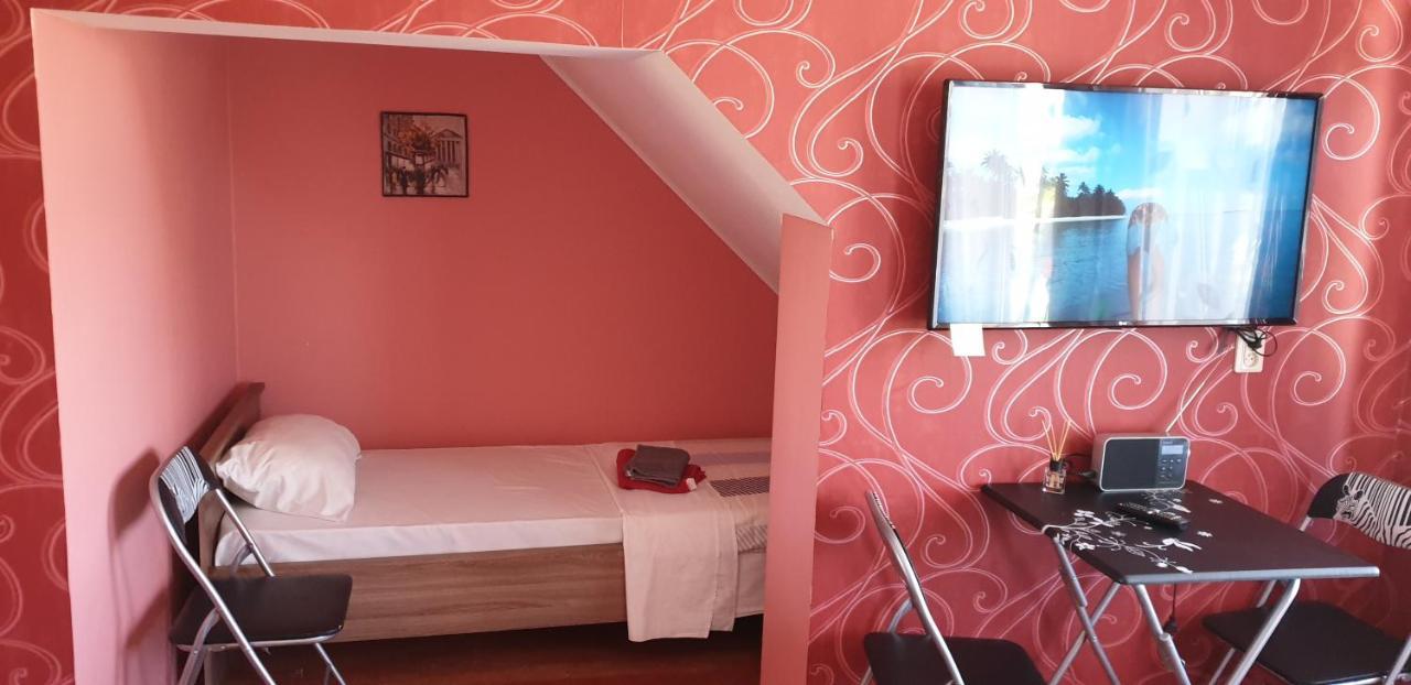 Martin Guest House Ventspils Exterior photo