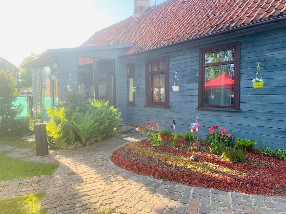 Martin Guest House Ventspils Exterior photo